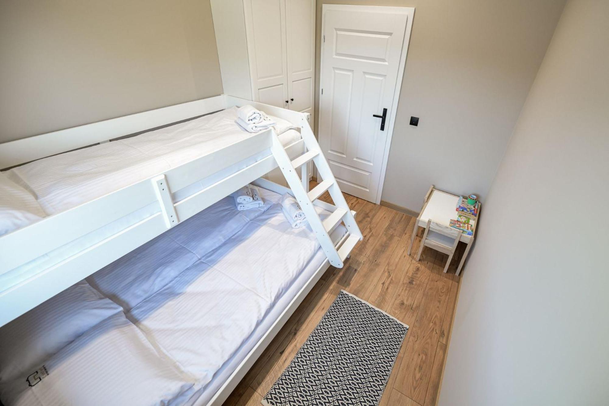 Comfort Apartments Oświęcim Esterno foto